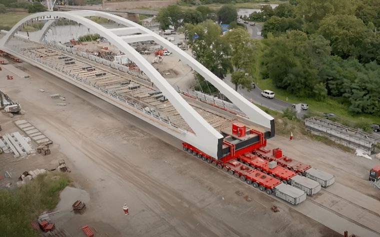 20米升降自由新技术,SPMT模块车,桥梁改造,应用,自动叠加系统